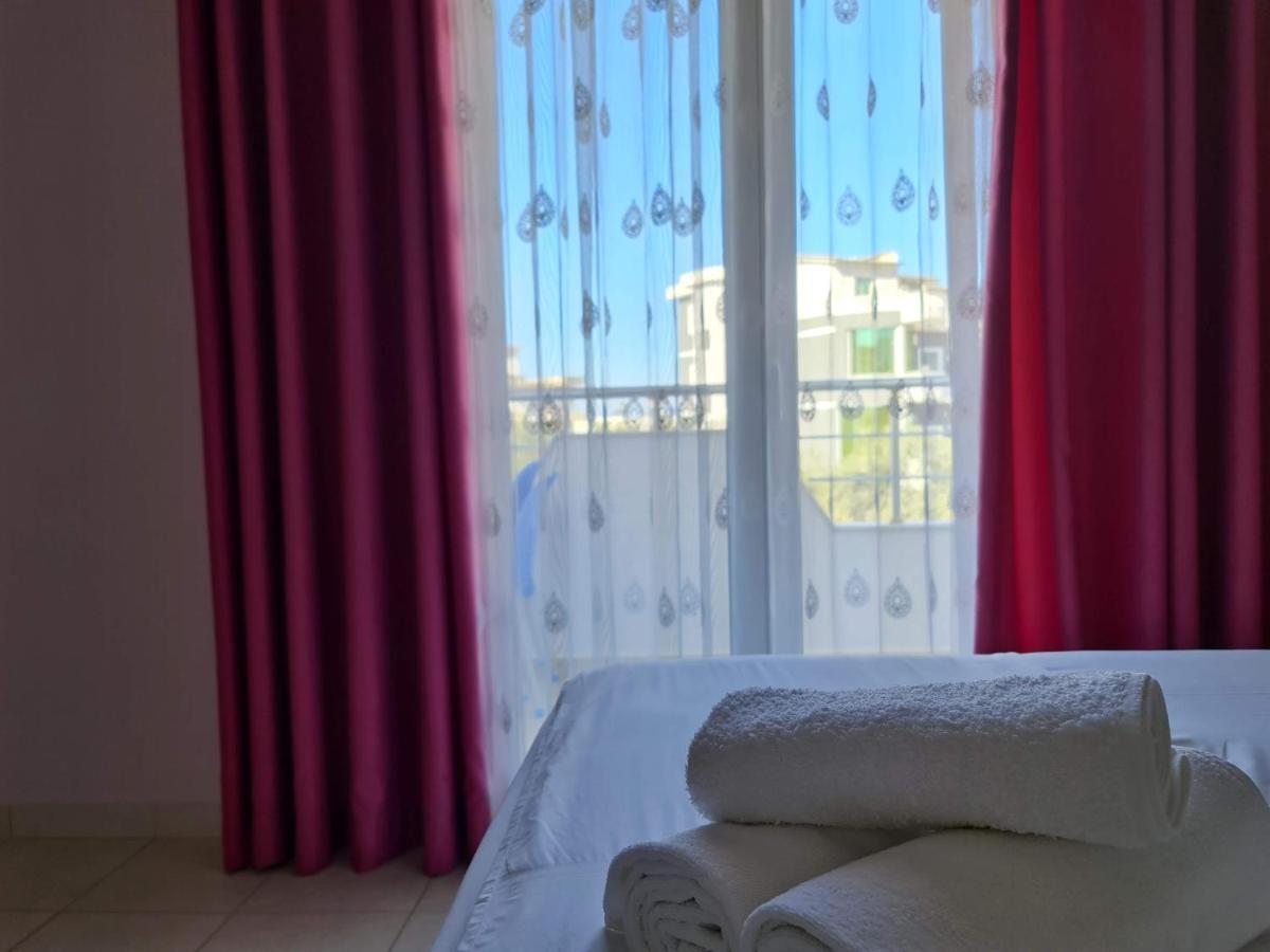 Summer Time Hotel Ksamil Bagian luar foto