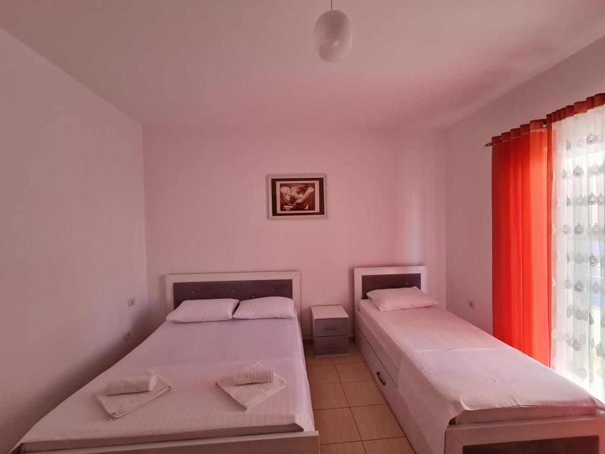 Summer Time Hotel Ksamil Bagian luar foto