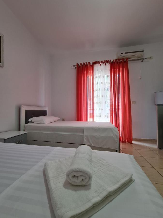 Summer Time Hotel Ksamil Bagian luar foto