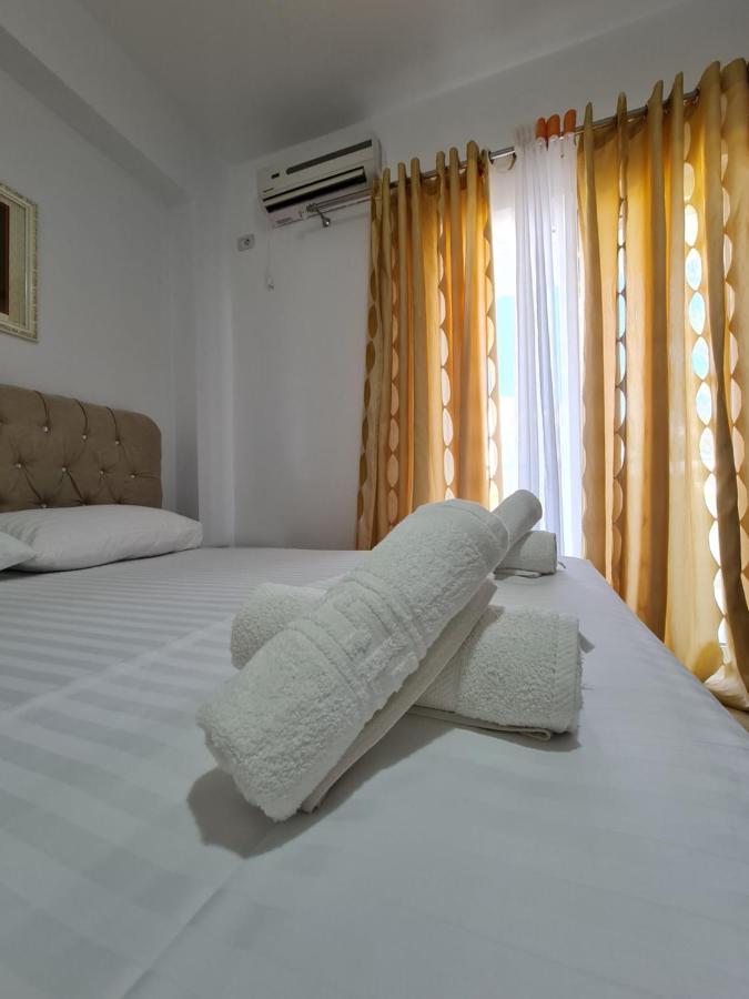 Summer Time Hotel Ksamil Bagian luar foto