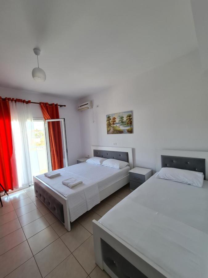 Summer Time Hotel Ksamil Bagian luar foto